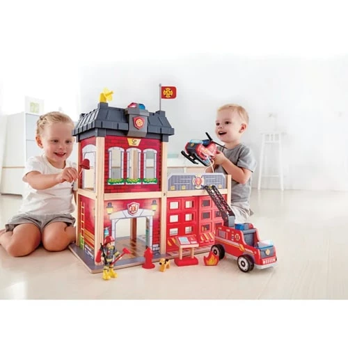 Hape Fire Station - Image 2